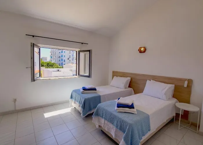 Townhouse In Quarteira