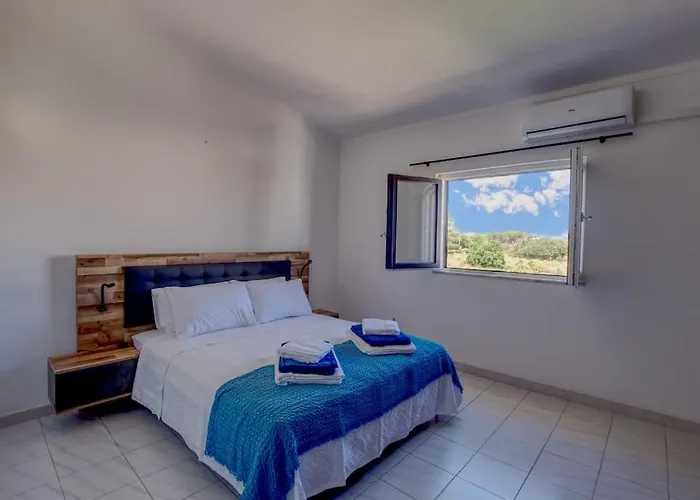 Townhouse In Quarteira