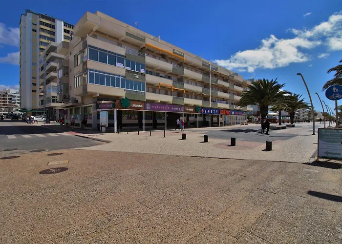 Vila Townhouse In Quarteira