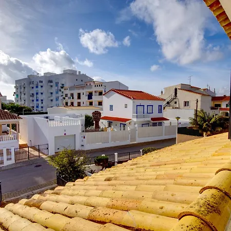 Townhouse In * Quarteira