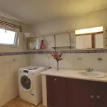 Townhouse In Βίλα *