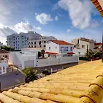 Townhouse In Βίλα